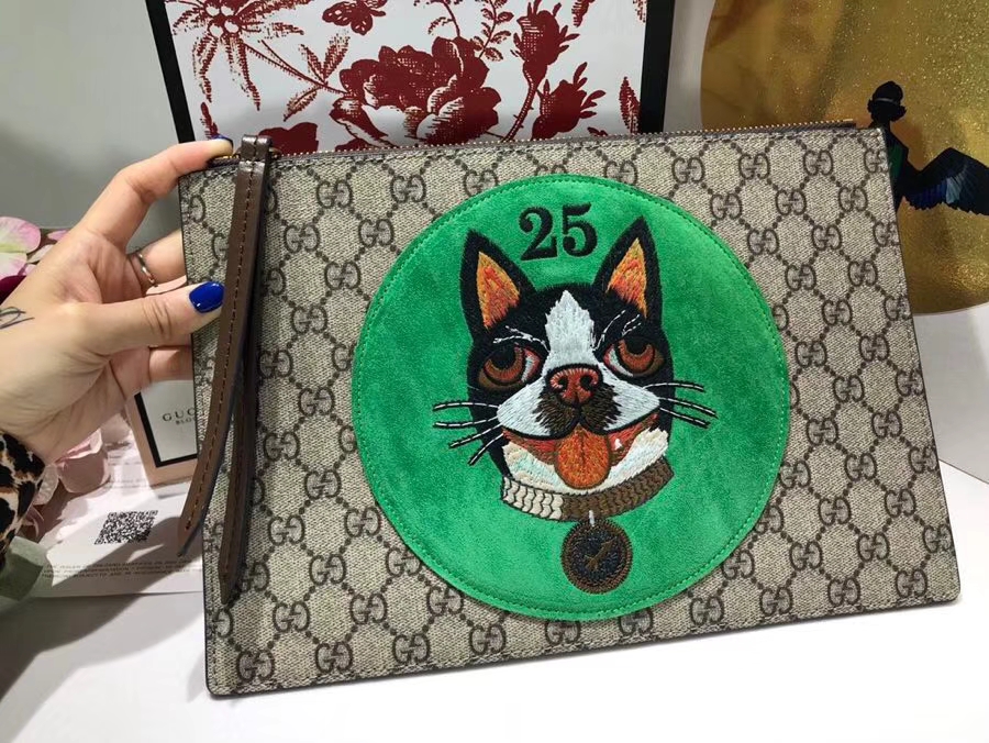 Gucci 特别推出以萌犬为主角的中国新年特别手包 506280 绿色 寻找青春的气息女性必备单品 30×20cm