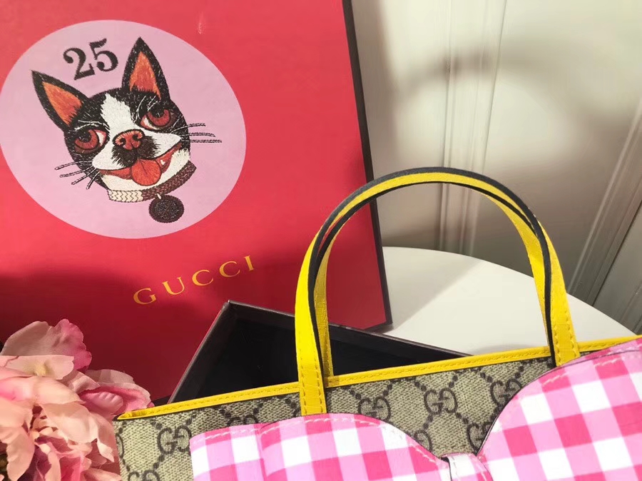 Gucci最萌的mini蝴蝶结卡通购物袋 501804 粉色蝴蝶结 撩翻你的少女心 风靡时尚 21×20×10cm