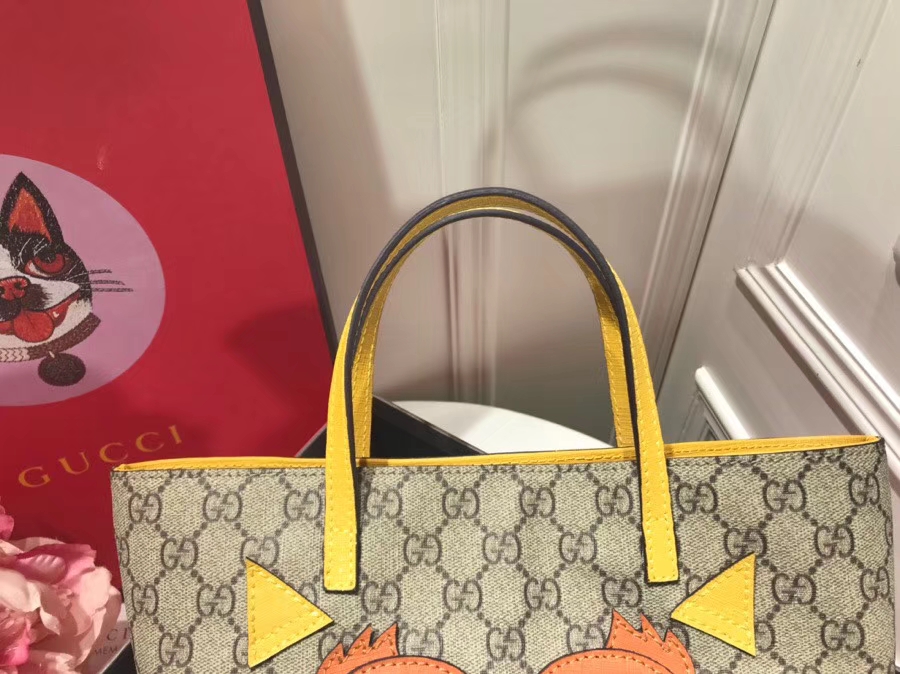 Gucci最萌的mini卡通购物袋 477488 黄色 撩翻你的少女，风靡时尚 21×20×10cm
