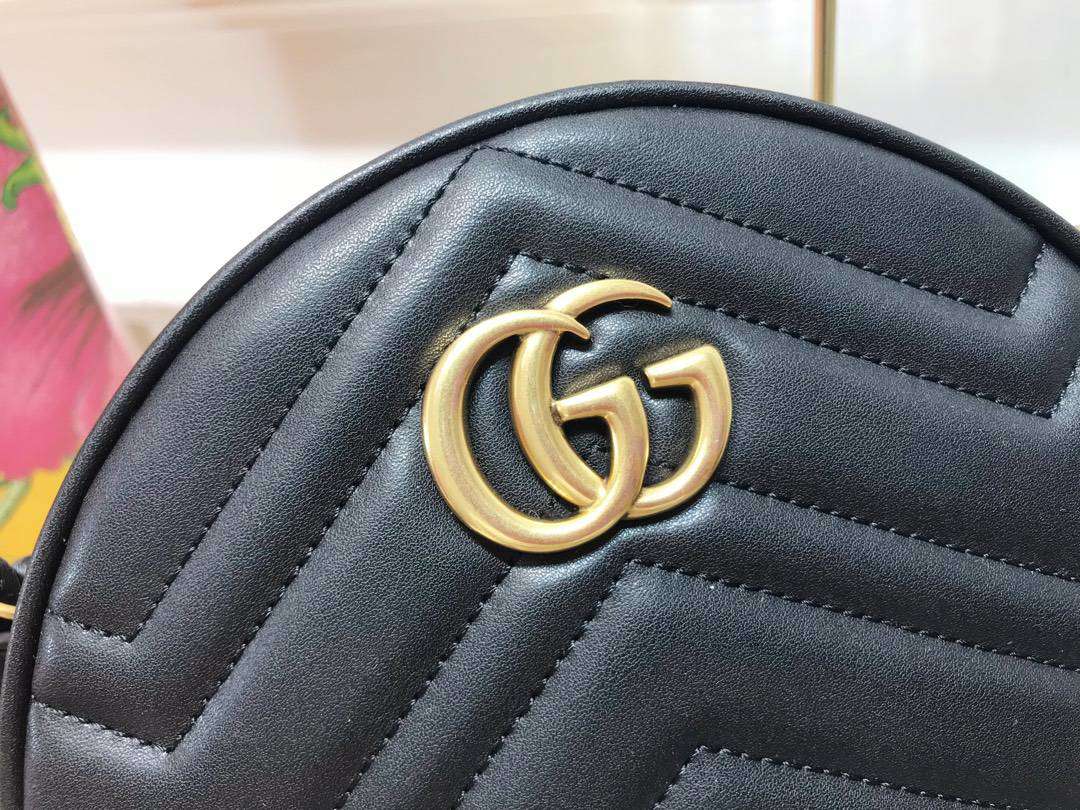 GUCCI（古驰）Marmont 全新圆形斜挎包 550154 黑色 标志性的双G logo 复古而华丽 18.5×18.5×6.5cm